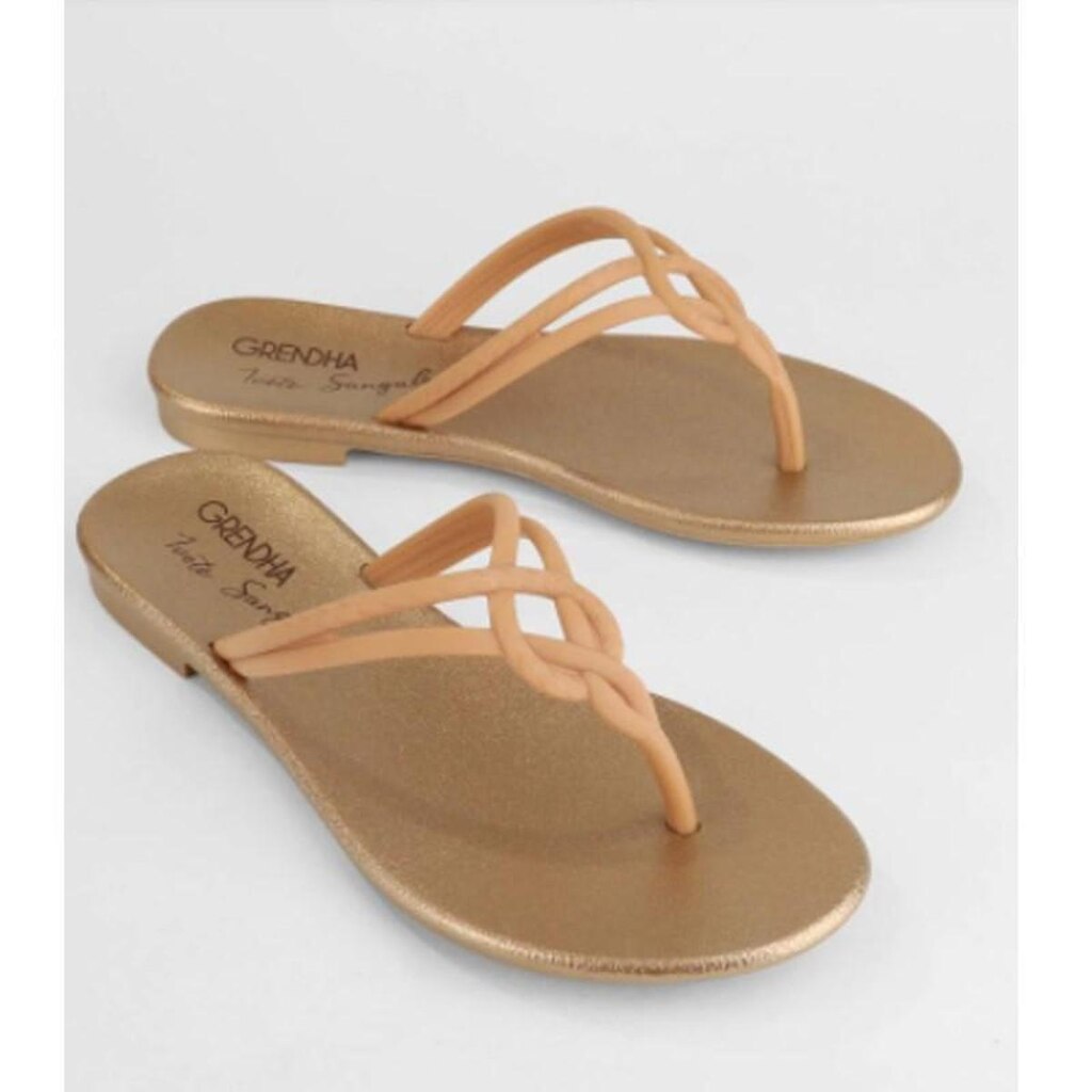 Chinelo IveteSangalo Grendha