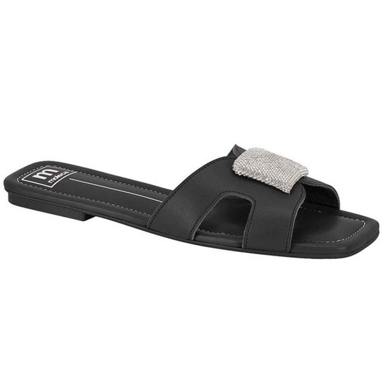 Chinelo Moleca