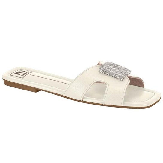 Chinelo Moleca