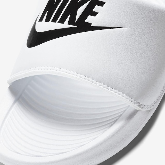 Chinelo Nike Victori One Feminino