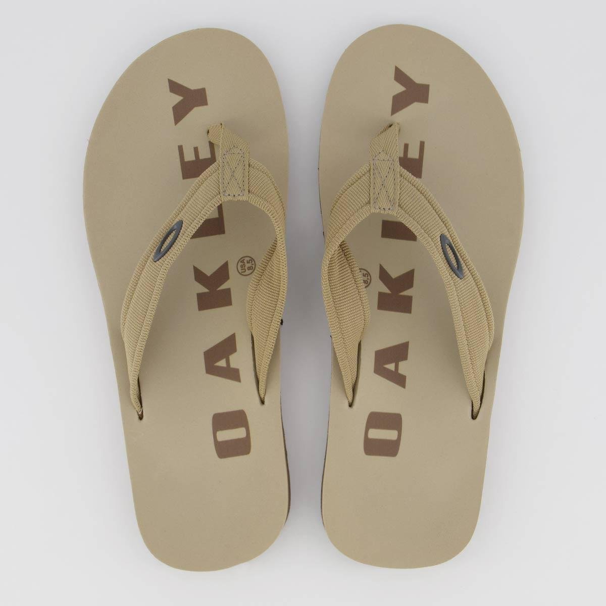 Chinelo Oakley Zeal Bege e Marrom Menor preço em Chinelo Oakley Zeal Bege e Marrom