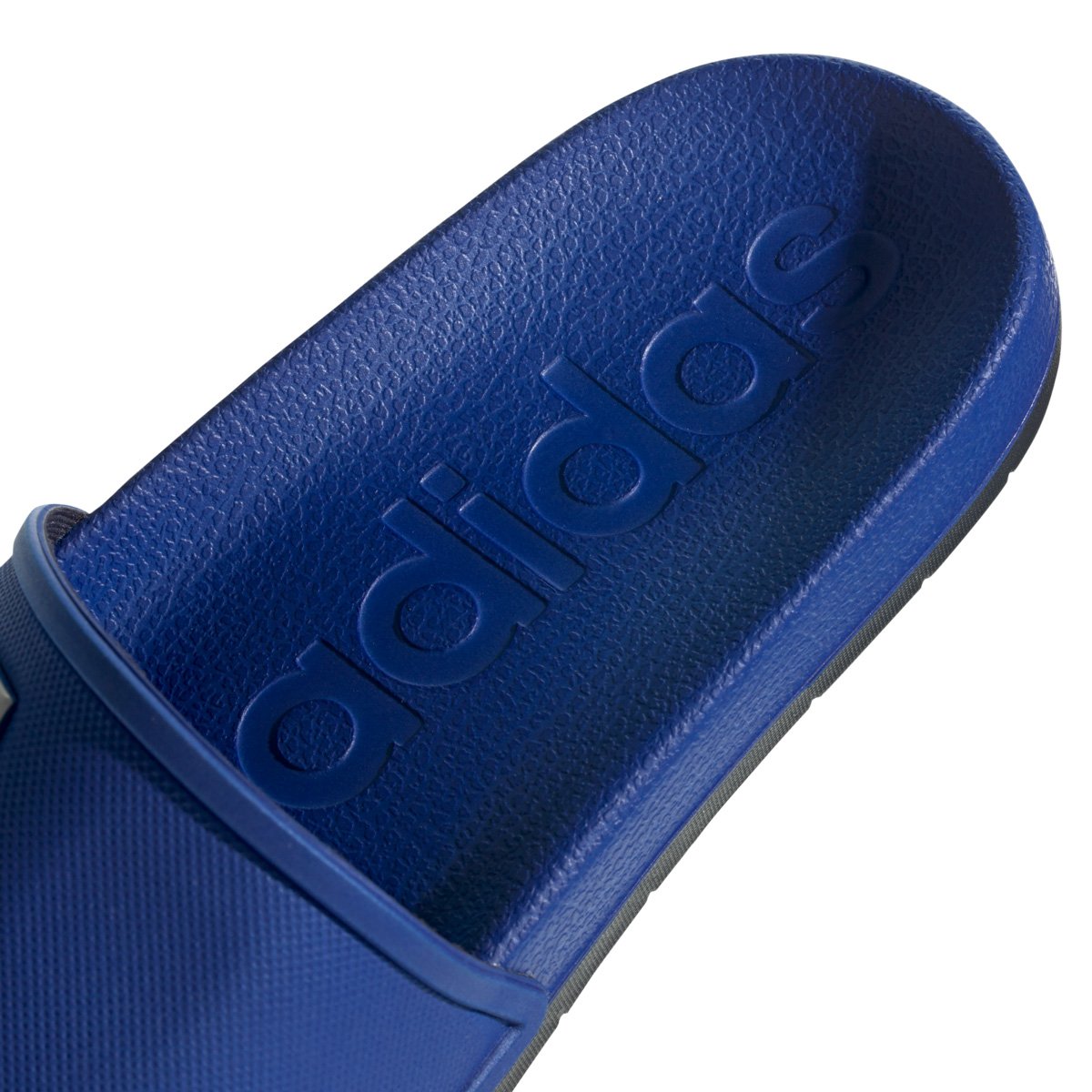chinelo adilette tnd