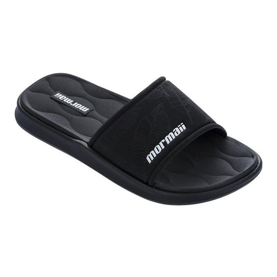 Chinelo Slide Grendene Mormaii Quiver Masculino 11406 - Preto Menor preço em Chinelo Slide Grendene Mormaii Quiver Masculino 11406 - Preto