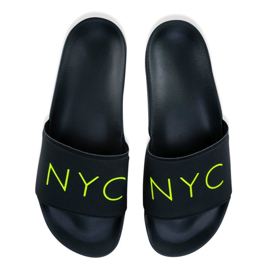Chinelo Slide New Era NYC Box Masculino - Preto+Amarelo Menor preço em Chinelo Slide New Era NYC Box Masculino - Preto+Amarelo