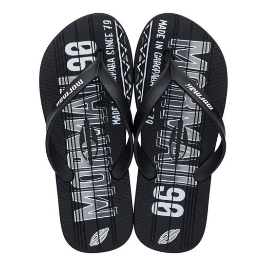 Chinelo Tropical Graphics Mormaii Masculino - Preto+Branco Menor preço em Chinelo Tropical Graphics Mormaii Masculino - Preto+Branco