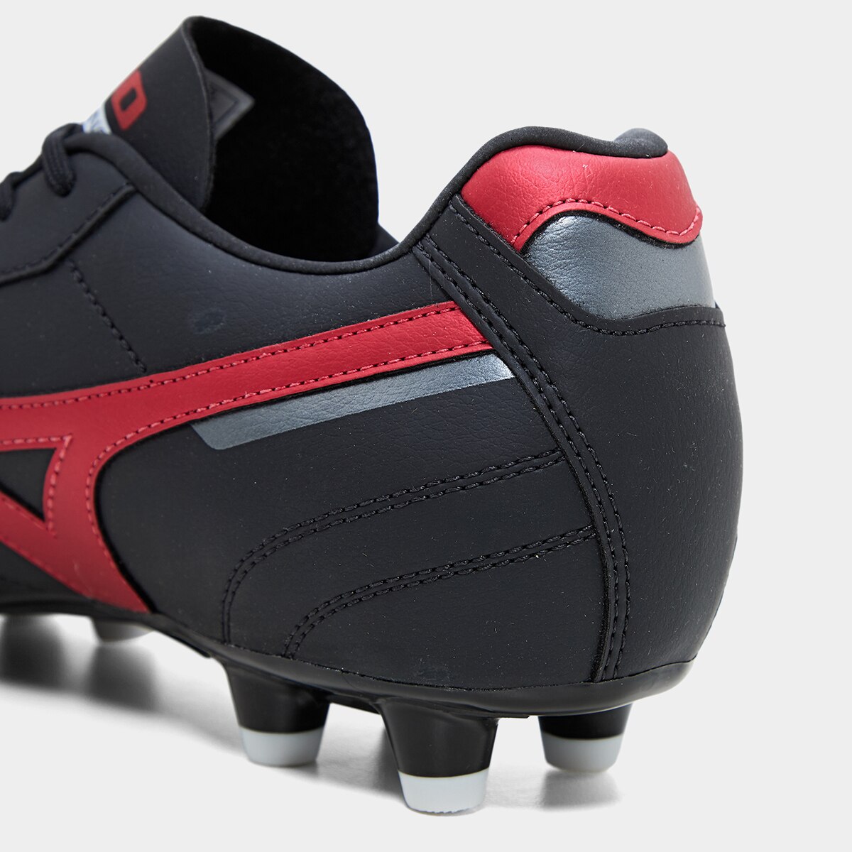Chuteira Campo Mizuno Morelia Classic Unissex - 7