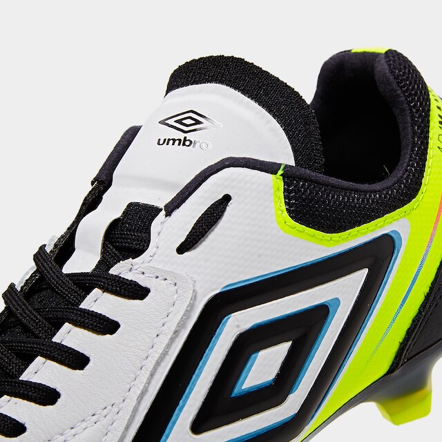 Chuteira Campo Umbro Adamant Master Class Pro Sg Unissex