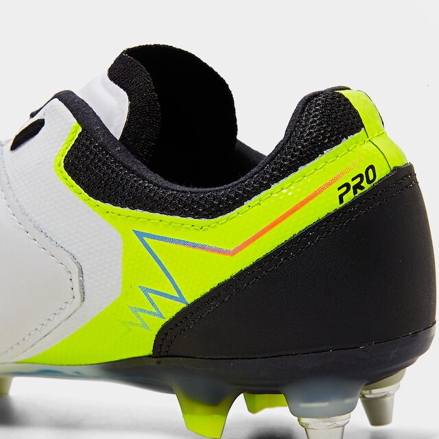 Chuteira Campo Umbro Adamant Master Class Pro Sg Unissex