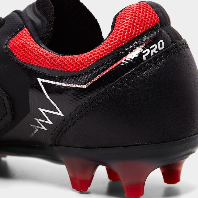 Chuteira Campo Umbro Adamant Master Class Pro Unissex