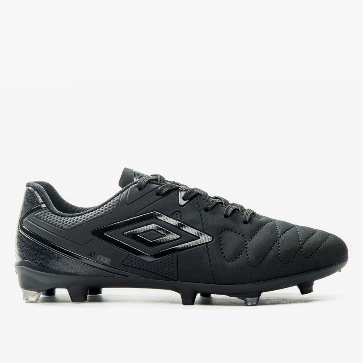 Chuteira Campo Umbro Attak Eternal Menor preço em Chuteira Campo Umbro Attak Eternal