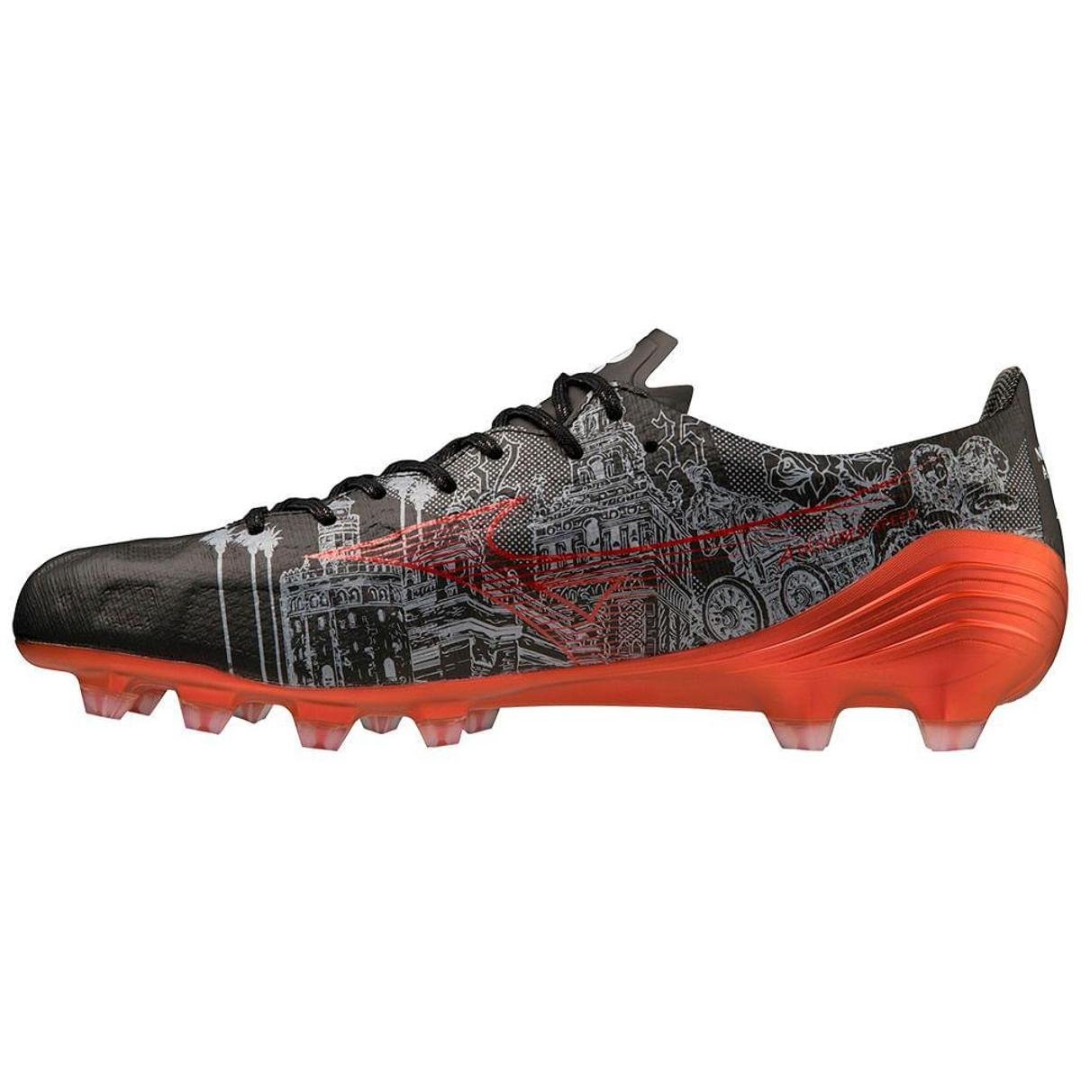 Chuteira Sergio Ramos em promoção na Netshoes!
