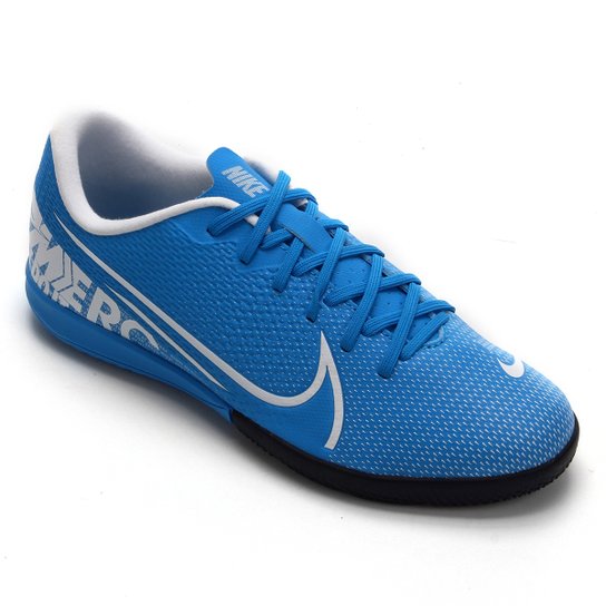 Chuteira Futsal Infantil Nike Mercurial Vapor 13 Academy IC - Azul+Branco Menor preço em Chuteira Futsal Infantil Nike Mercurial Vapor 13 Academy IC - Azul+Branco