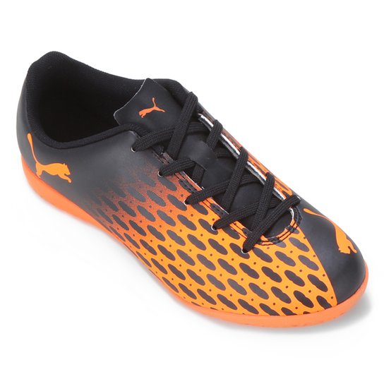 Chuteira Futsal Juvenil Puma Spirit III - Preto+Laranja Menor preço em Chuteira Futsal Juvenil Puma Spirit III - Preto+Laranja