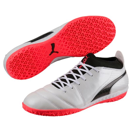 Chuteira Futsal Puma One 17.3 IT - Cinza+Preto Menor preço em Chuteira Futsal Puma One 17.3 IT - Cinza+Preto