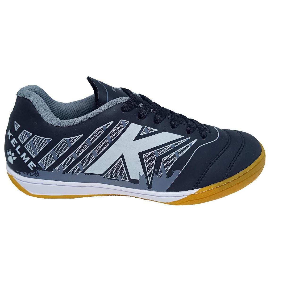 Chuteira Kelme Sin Improove Futsal Masculino - Preto e Cinza Menor preço em Chuteira Kelme Sin Improove Futsal Masculino - Preto e Cinza