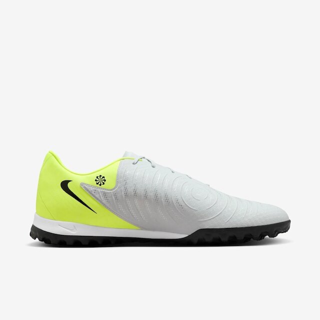 Chuteira Nike Phantom GX II Academy Society