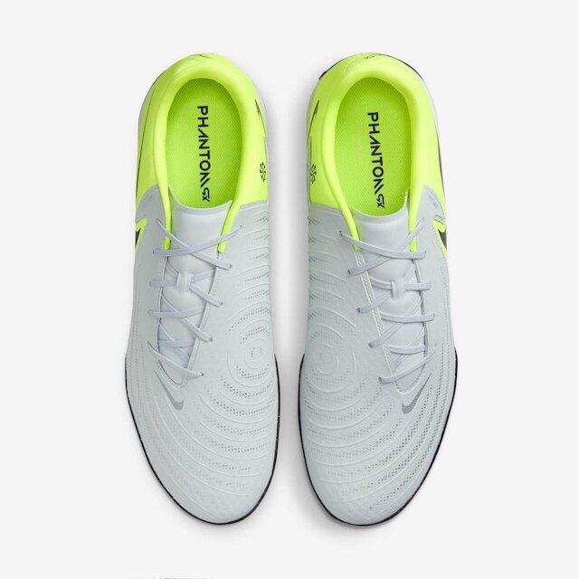 Chuteira Nike Phantom GX II Academy Society