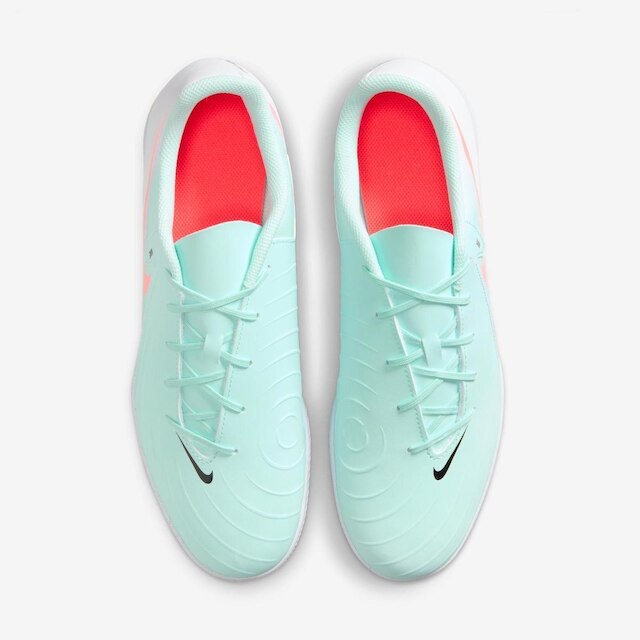 Chuteira Nike Phantom GX II Club Futsal