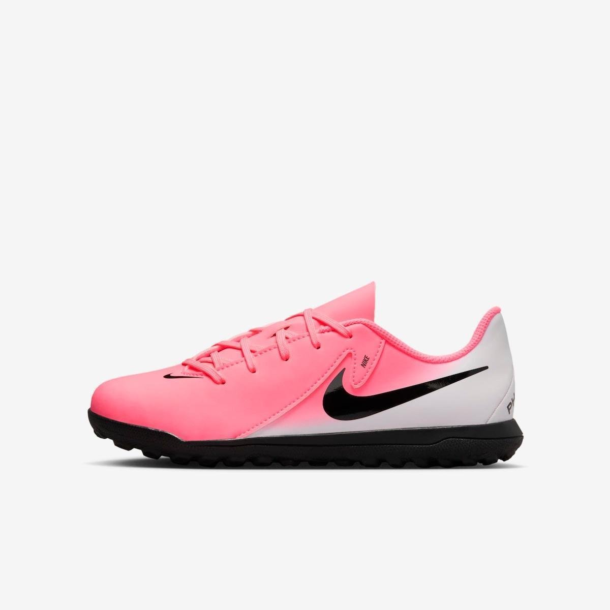 Chuteira Nike Phantom GX II Club Infantil Society - Rosa