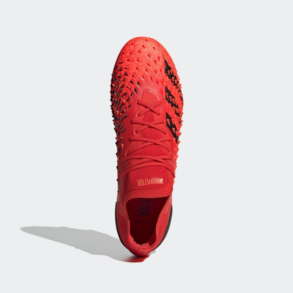 Chuteira Predator Freak.1 Campo Adidas - Laranja | Netshoes