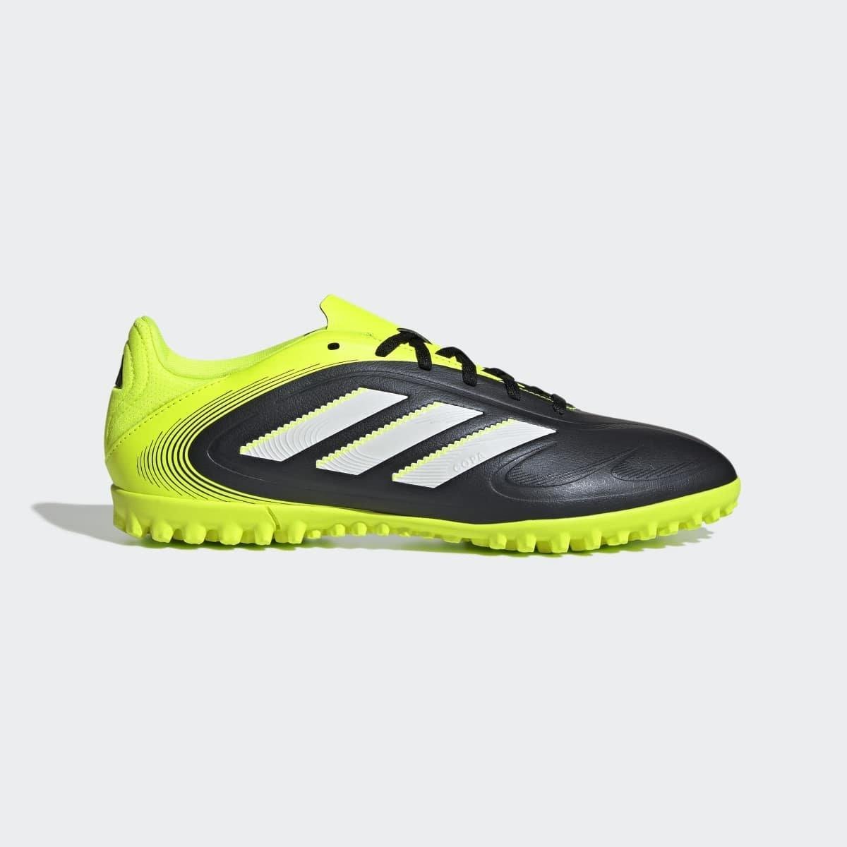 Chuteira Adidas Copa em promoção na Netshoes!1