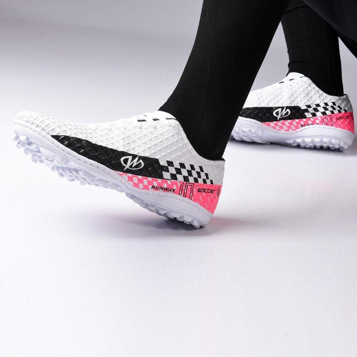 Chuteira Society Grama Sintética Runway Winner Masculino Menor preço em Chuteira Society Grama Sintética Runway Winner Masculino