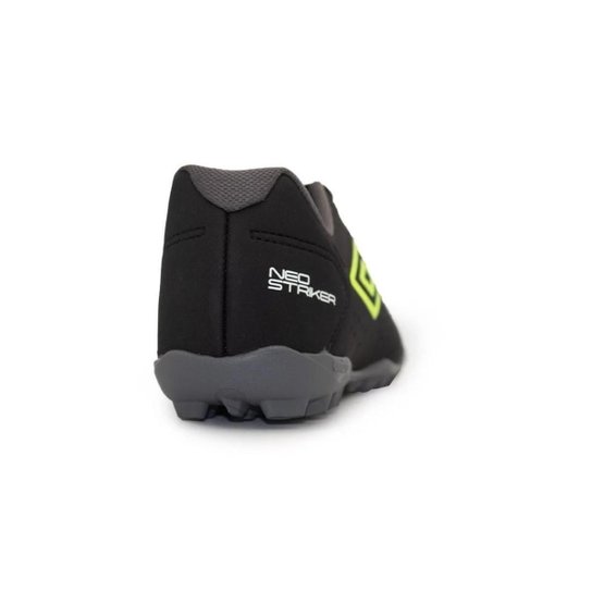 Chuteira Society Umbro Neo Striker U01FB002011