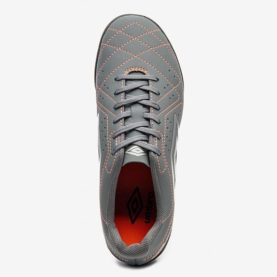 Chuteira Society Umbro Neo Striker