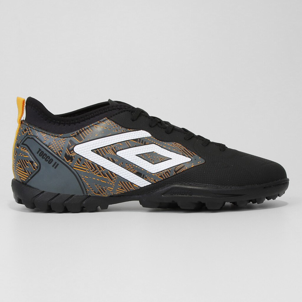 Chuteira Society Umbro Tocco II Club