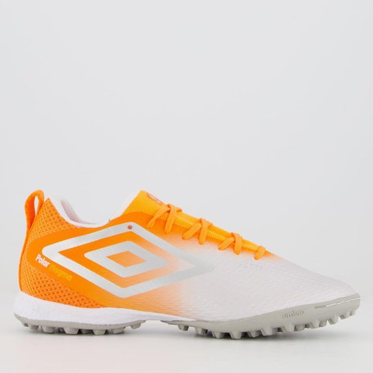 Chuteira Umbro Astro Polar Magma Society Feminina Prata e Laranja - Laranja Menor preço em Chuteira Umbro Astro Polar Magma Society Feminina Prata e Laranja - Laranja