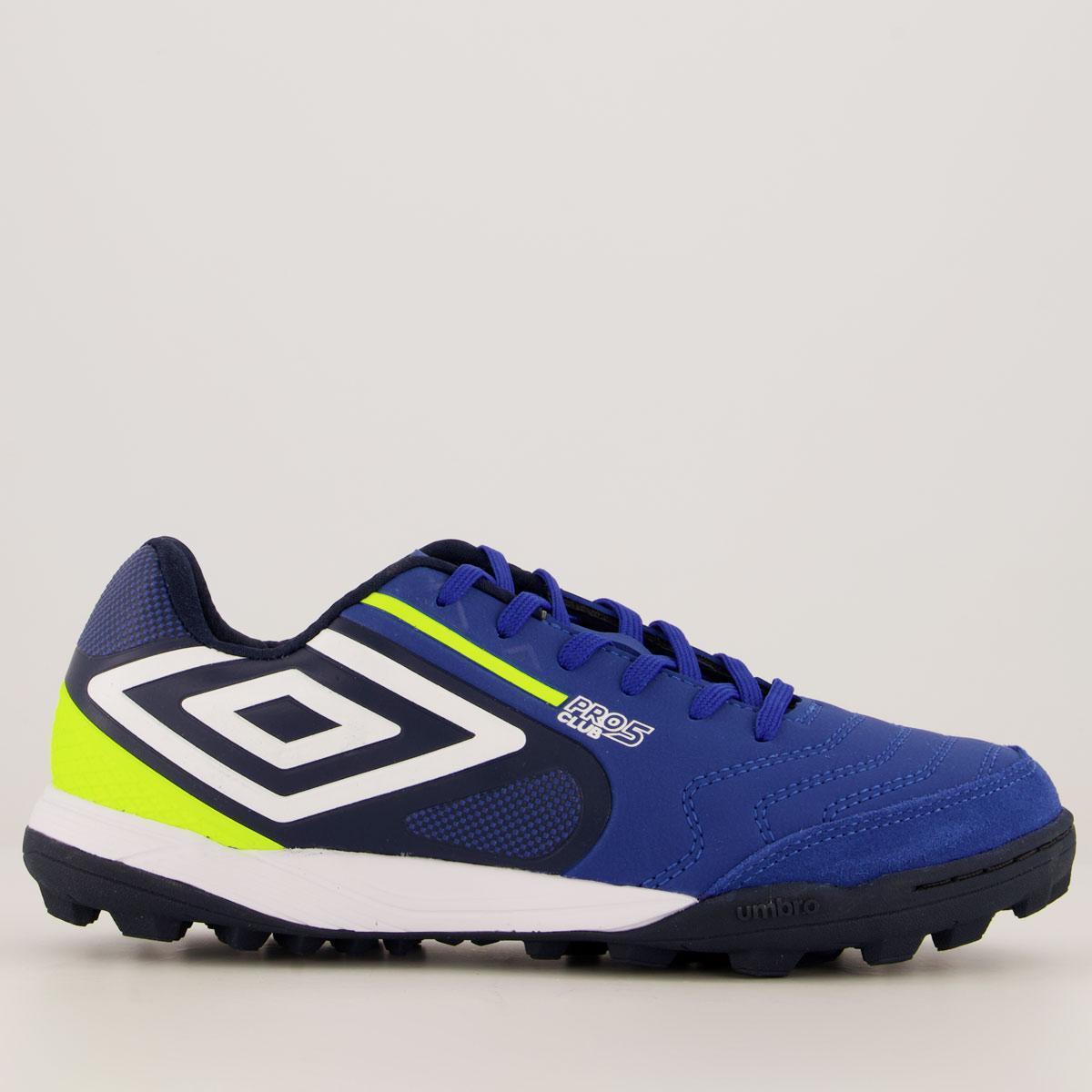Menor preço em Chuteira Umbro Pro 5 Bump Club Society Azul e Branca