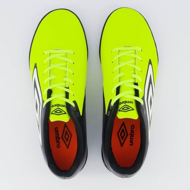 Chuteira Umbro Techno II Society Masculina