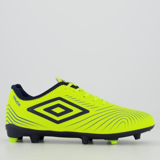 Chuteira Umbro Touch Campo Verde - Verde Menor preço em Chuteira Umbro Touch Campo Verde - Verde