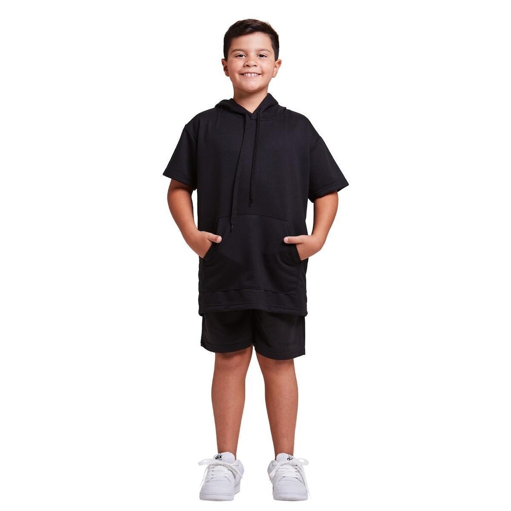 Conjunto camiseta com capuz e shorts infantil moletinho