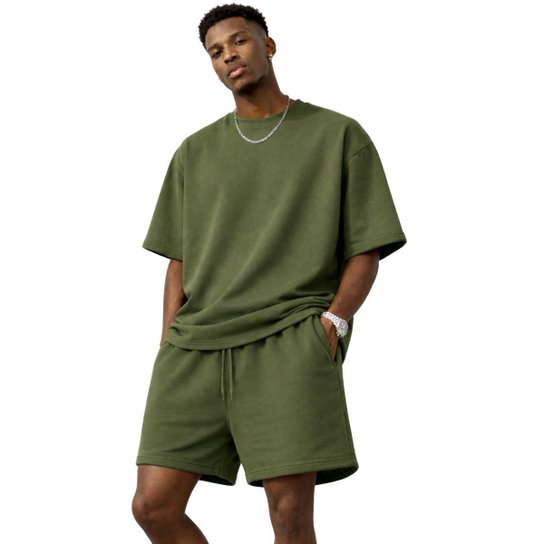 Conjunto Camiseta Oversized e Bermuda Moletinho Liso