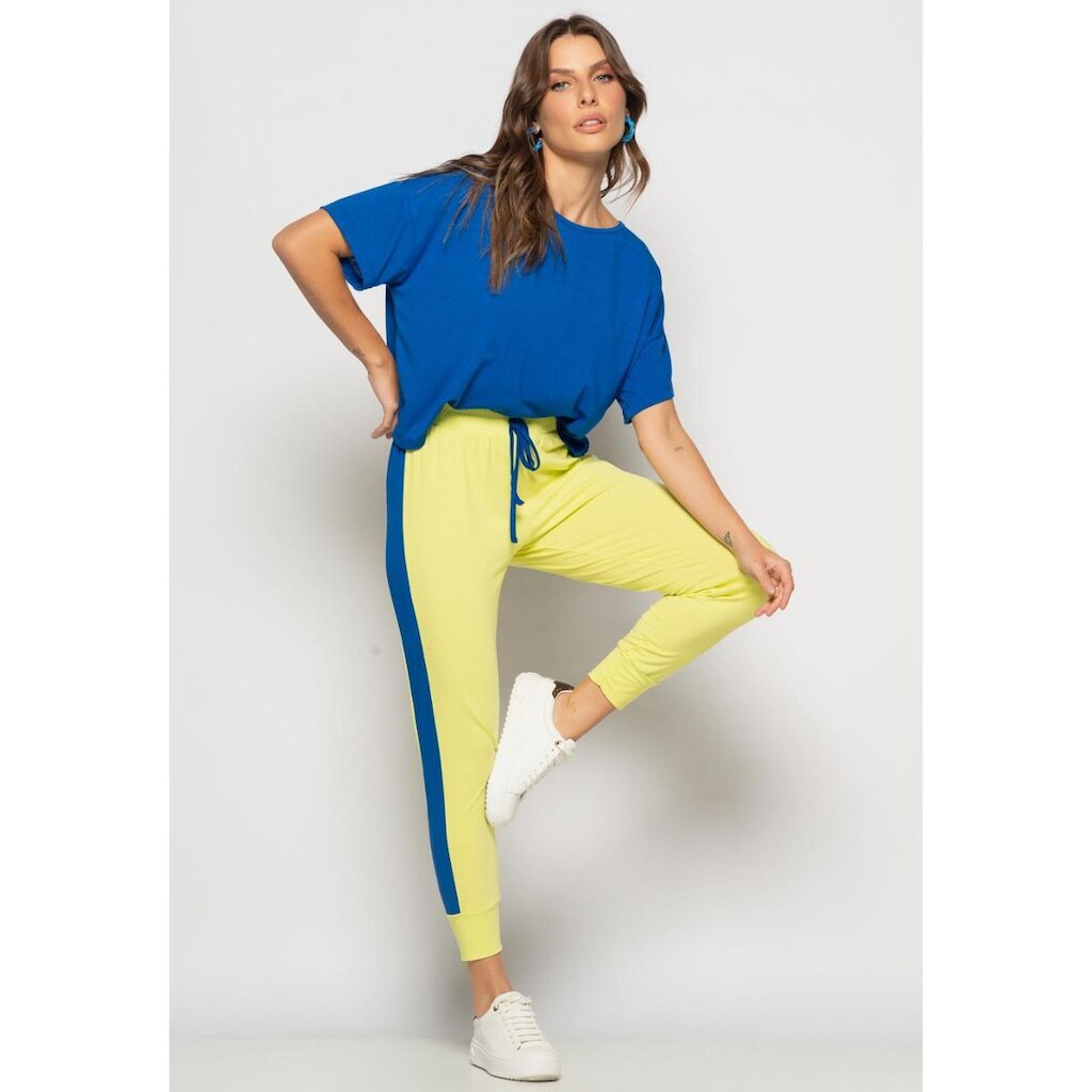 Conjunto Cropped Amplo e Jogger Faixa Malha Salvatore