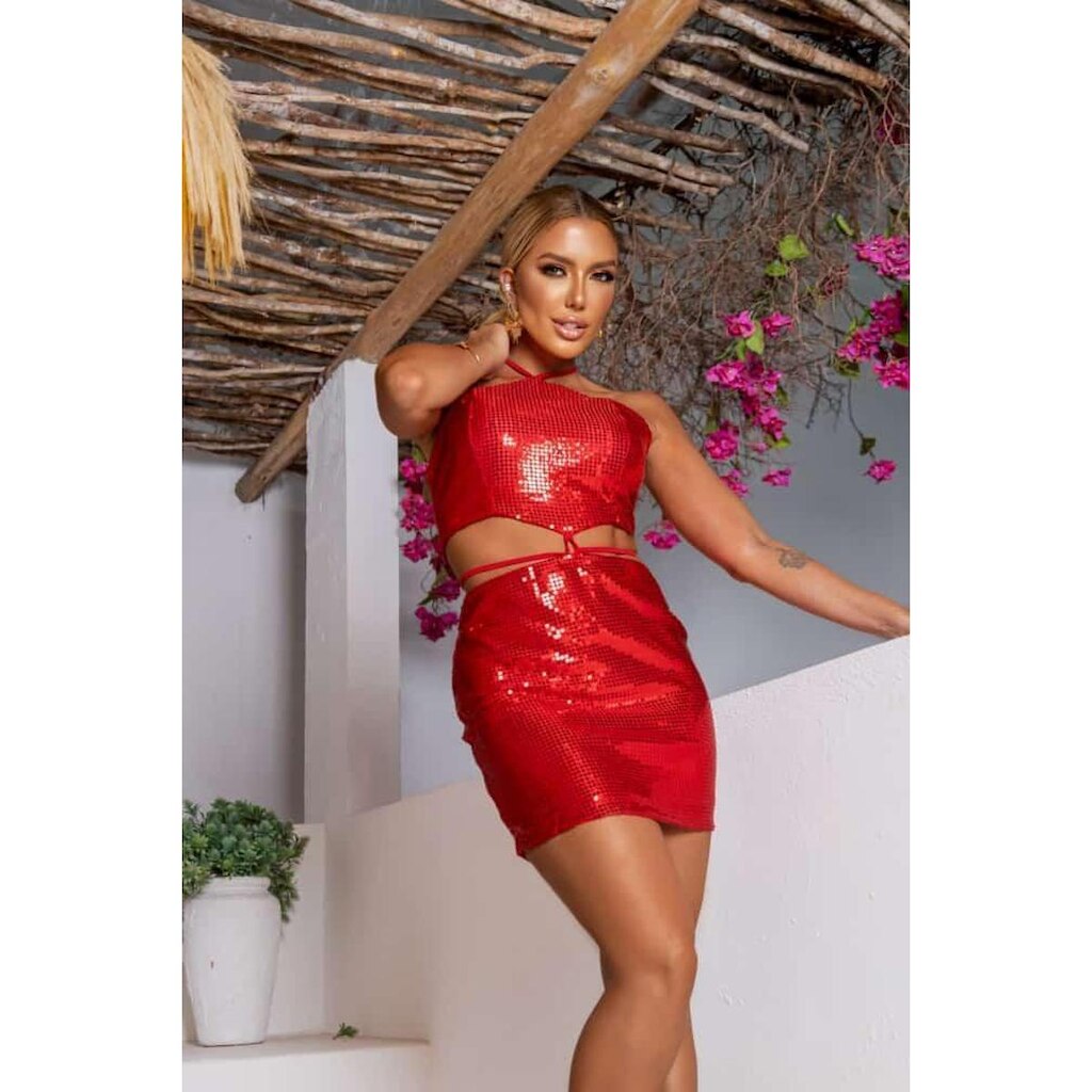 Conjunto em Paetê Saia Curta e Top Trançado Nas Costas