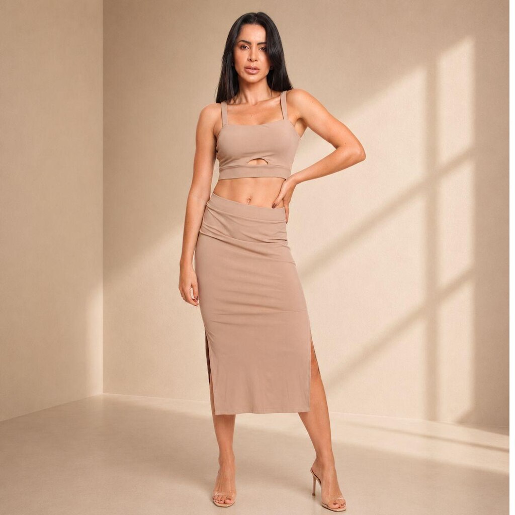 Conjunto Feminino Cropped Alcinha e Saia Midi Canelada com Fenda
