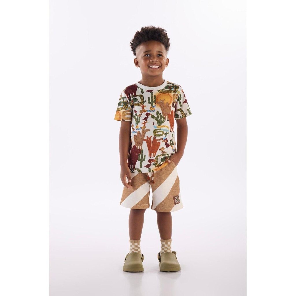 Conjunto Menino Camiseta e Bermuda Três e Já