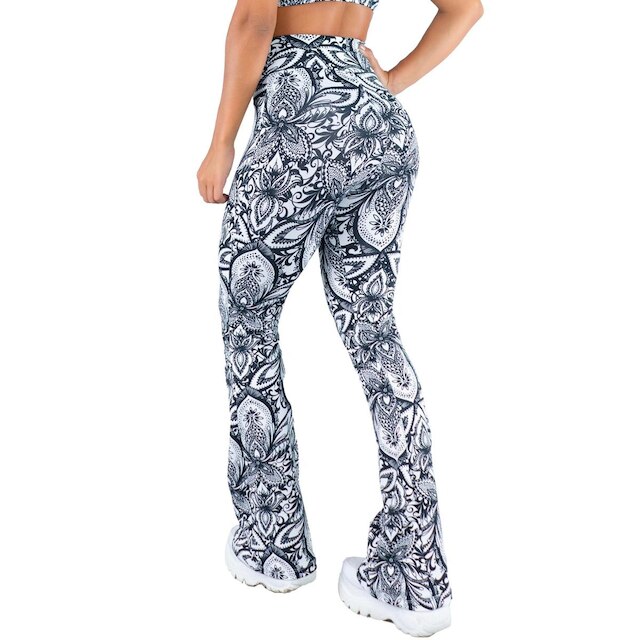 Conjunto Mvb Modas Calça Flare Feminina e Top Faixa