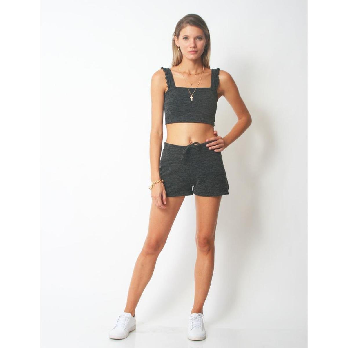 conjunto de tricot short e top
