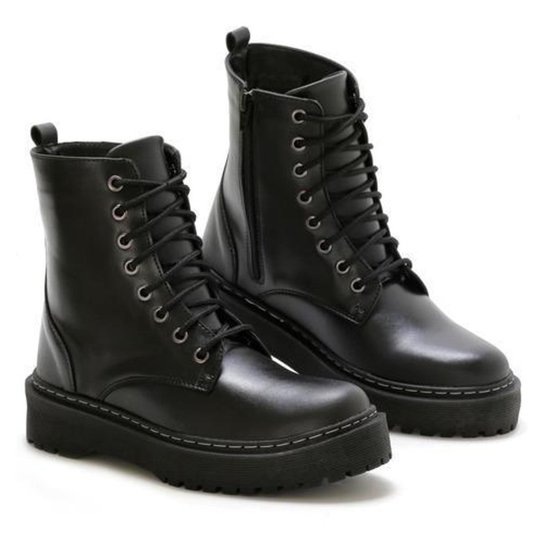 Coturno Feminino De Couro Bota Tratorado Flatform Cano Curto - Preto Menor preço em Coturno Feminino De Couro Bota Tratorado Flatform Cano Curto - Preto