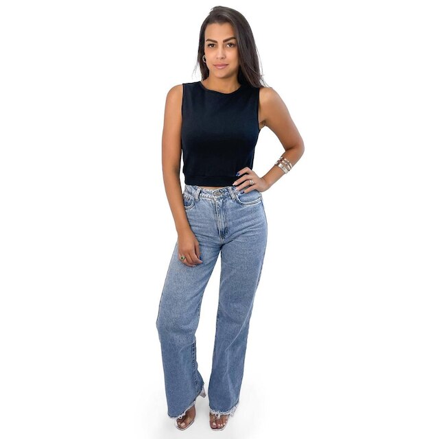 Cropped Jaqueline