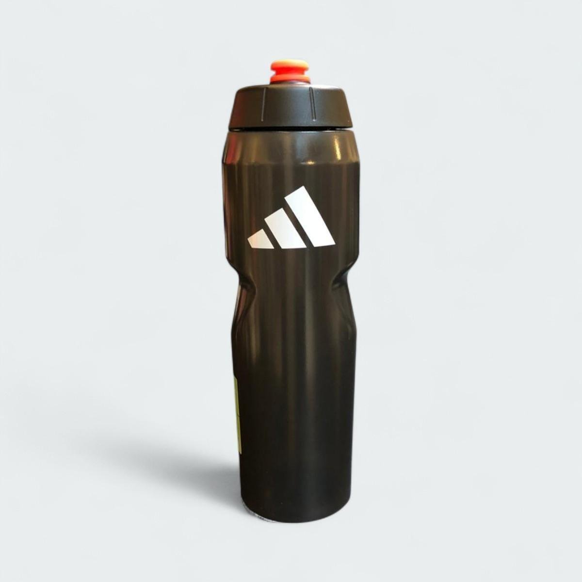 Adidas Zx 750 em promoção na Netshoes!