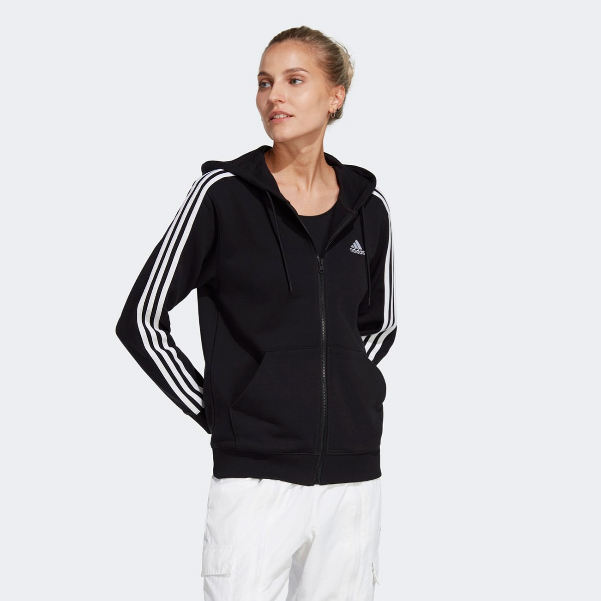 Jaqueta Adidas Moletom Essentials 3 Listras Masculina é ruim? Jaqueta Adidas Moletom Essentials 3 Listras Masculina é boa?