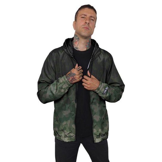 Jaqueta Corta Vento Chess Clothing Camuflado Masculino - Verde Menor preço em Jaqueta Corta Vento Chess Clothing Camuflado Masculino - Verde