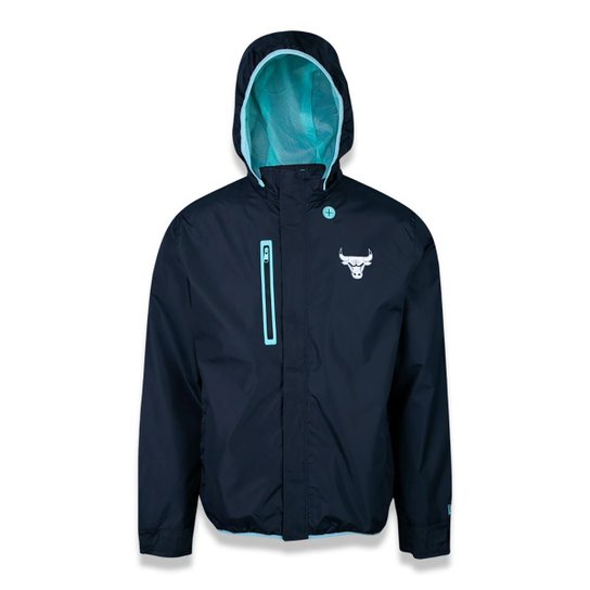 Jaqueta Corta Vento NBA Chicago Bulls Neon Id Light Masculina - Preto Menor preço em Jaqueta Corta Vento NBA Chicago Bulls Neon Id Light Masculina - Preto
