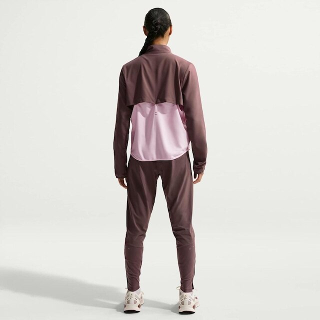 Jaqueta Dri-FIT Nike Swoosh Feminina
