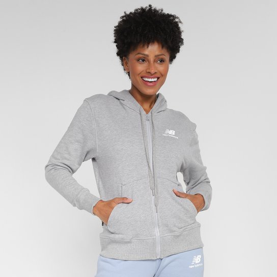 Jaqueta Moletom New Balance Essentials Basic Feminino - Cinza Claro Menor preço em Jaqueta Moletom New Balance Essentials Basic Feminino - Cinza Claro