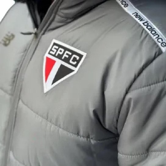 Jaqueta New Balance São Paulo Parka Puffer Masculina